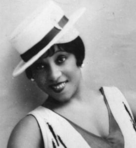 Gwendolyn B. Bennett, Harlem Renaissance Writer & Artist