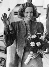 Beryl Markham, Aviatrix, Adventurer, Author of West with the Night